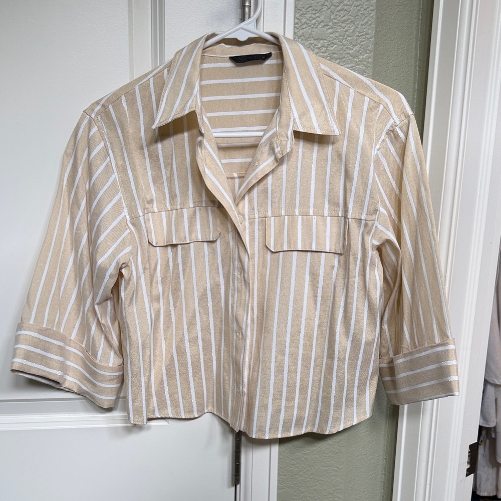 Zara Cropped Striped Beige and White Button-Up Shirt
